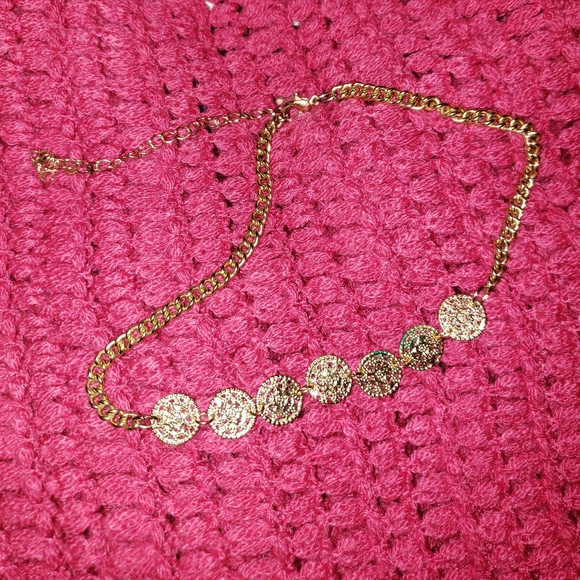 golden chain choker w/ coins - Picture 3 of 3